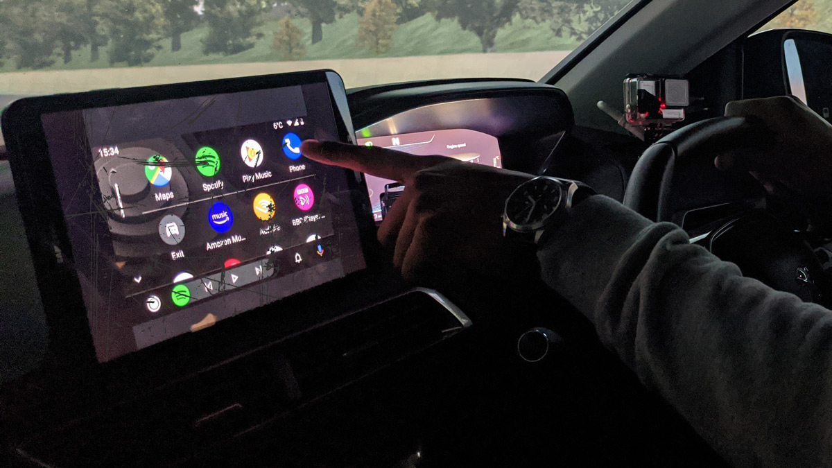 How to remove scratches from car touchscreen: Tips & Tricks in Hindi