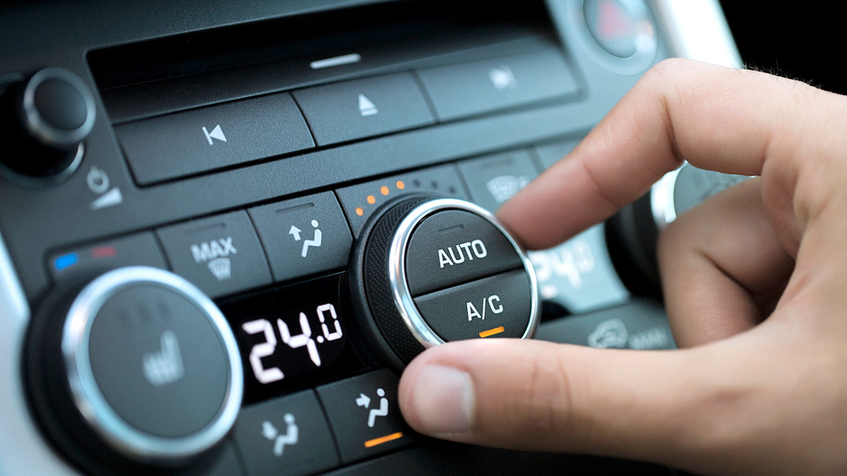 कार के AC वेंट्स कैसे साफ करें – आसान टिप्स और ट्रिक्स | Car AC Vents Cleaning