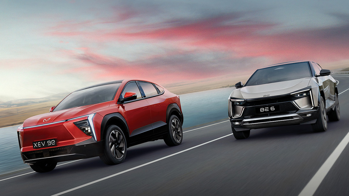 Mahindra August 2025 Sales Report: SUV की बिक्री में गिरावट, EV और ट्रैक्टर में जबरदस्त बढ़ोतरी