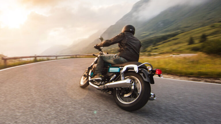 Bike Mileage Increase Tips in Hindi: मोटरसाइकिल का माइलेज बढ़ाने के आसान टिप्स