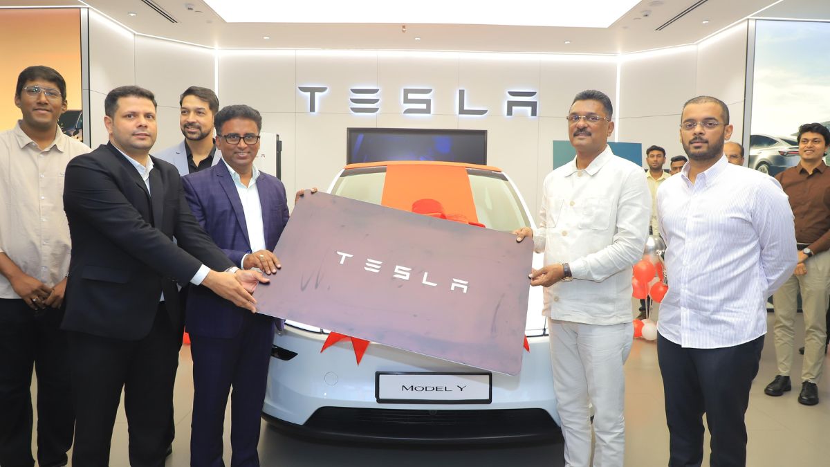 Pratap Sarnaik को मिली देश की पहली Tesla Car की डिलीवरी, बताया इस EV का क्या करेंगे