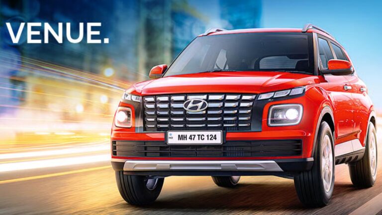 2025 Hyundai Venue On-Road Price & EMI Details: GST Cut के बाद वेन्यू खरीदने के लिए होना चाहिए इतना बजट, जानिए मासिक किस्त की डिटेल