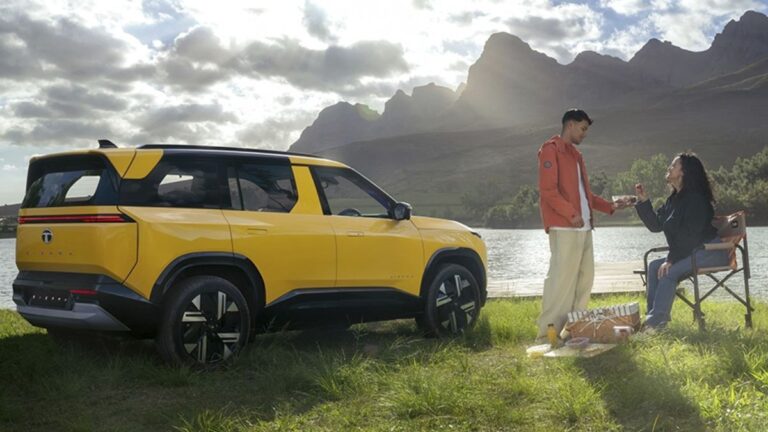 Tata Sierra की शुरू हुई बुकिंग, मात्र ₹11.49 लाख में लाएं घर; जानिए कीमत और खासियत