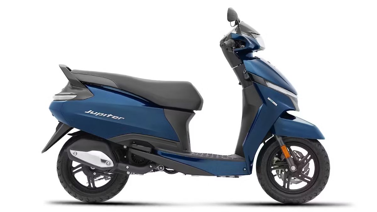 TVS Sales Report Nov 2025: Jupiter नंबर-1, Apache और iQube की रिकॉर्ड ग्रोथ