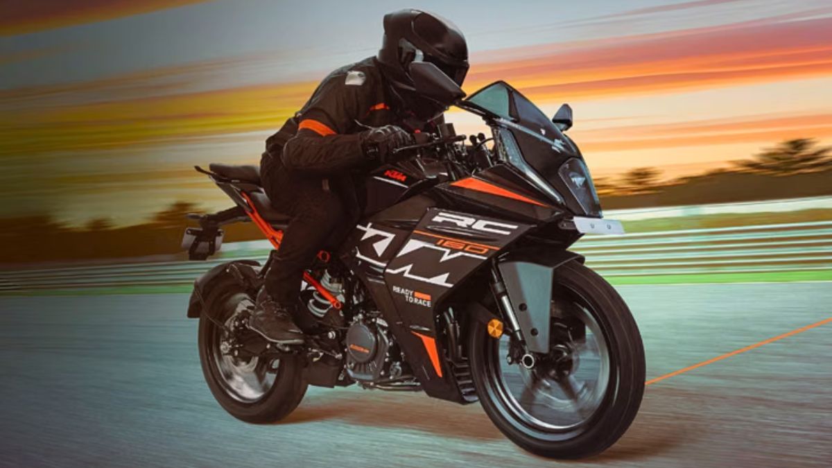 KTM RC 160 लॉन्च भारत में: कीमत ₹1.85 लाख, फीचर्स, पावर और Yamaha R15 V4 से मुकाबला