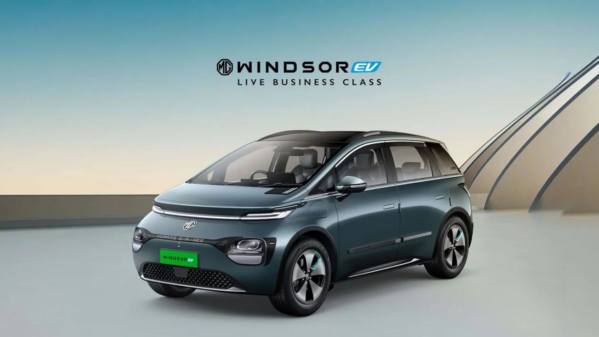 MG Windsor EV ने रचा इतिहास, 2025 में बनी भारत की सबसे ज्यादा बिकने वाली EV | फीचर्स, रेंज और चार्जिंग डिटेल
